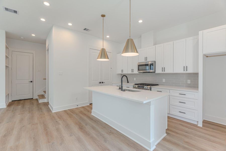 Furnished interior view inside a new home in , Houston (Image 8). Furnished interior view inside a new home in , Houston (Image 8).