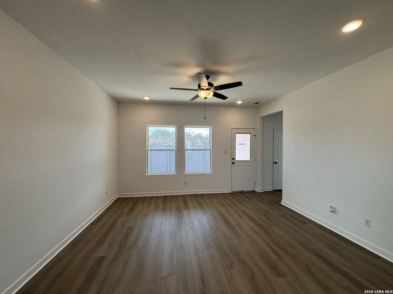Spacious, unfurnished interior of a new home in The Summit at Saddlebrook Ranch 55's, Schertz (Image 21).