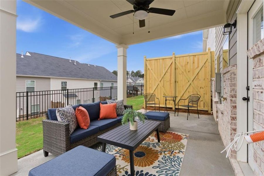 Exterior details and patio area of a home in Park Center Pointe, Mableton (Image 28).