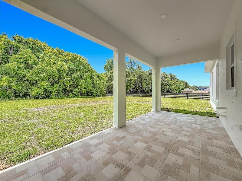 Exterior details and patio area of a home in , Ocala (Image 28). Exterior details and patio area of a home in , Ocala (Image 28).