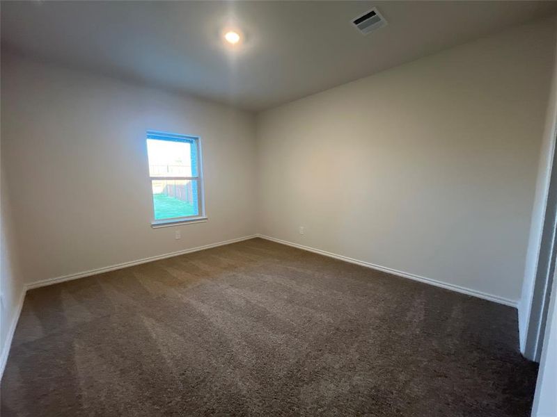 Spacious, unfurnished interior of a new home in Elevon, Lavon (Image 10).