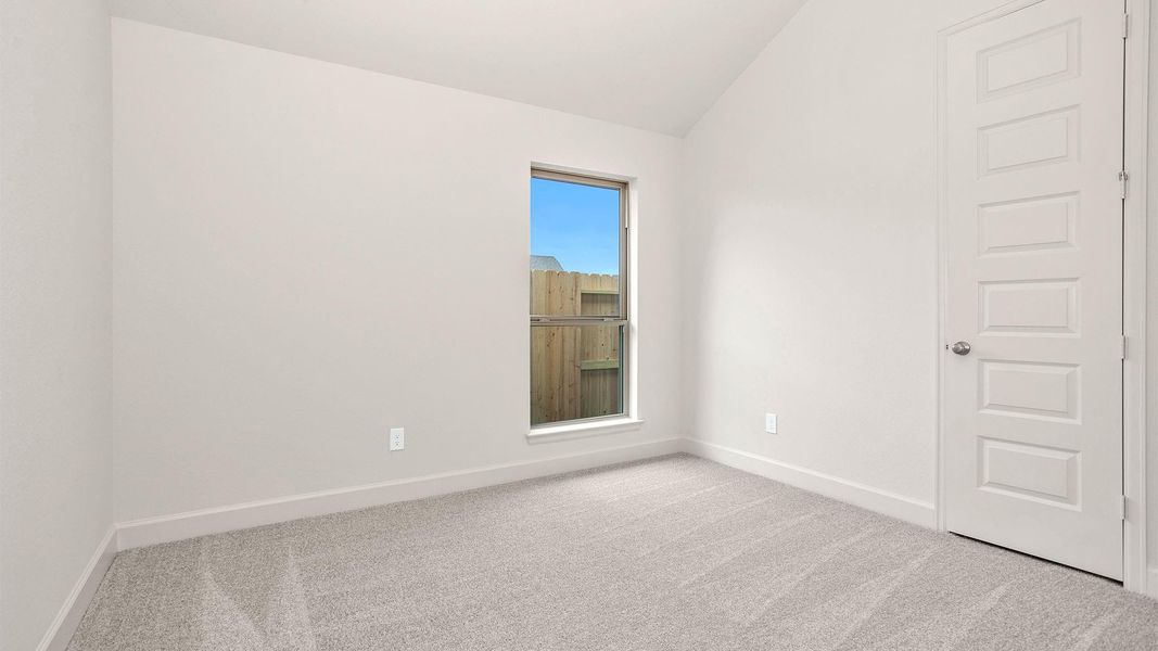 Spacious, unfurnished interior of a new home in Candela, Richmond (Image 11).