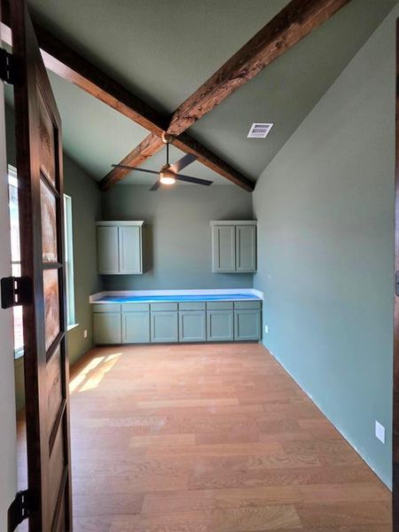 Image 18 of a home in Timberview Preserves.