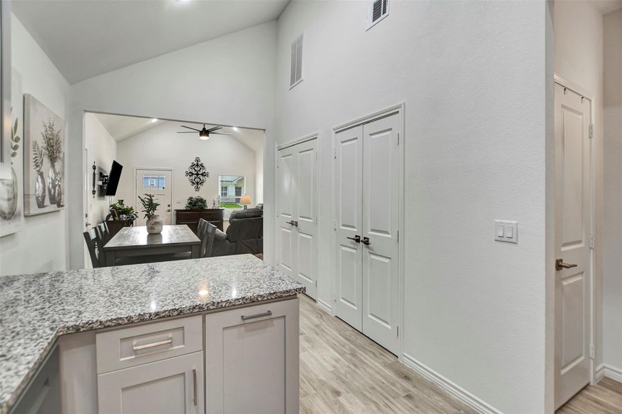 Furnished interior view inside a new home in Lake Conroe Village, Montgomery (Image 13).