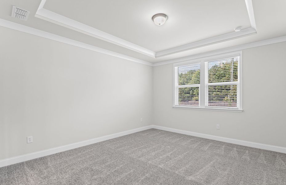 Spacious, unfurnished interior of a new home in Overland, Locust Grove (Image 16).