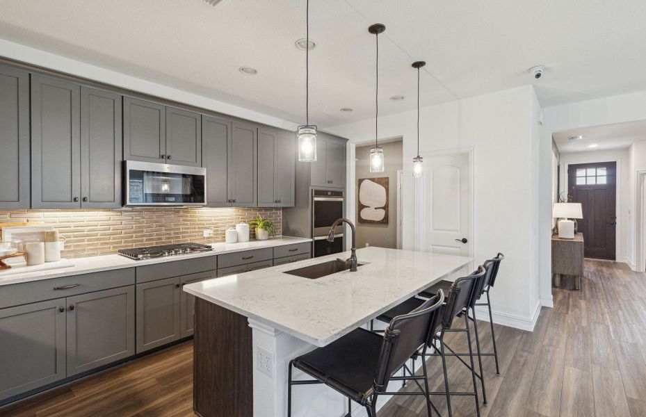 Furnished interior view inside a new home in Erwin Farms, McKinney (Image 12).