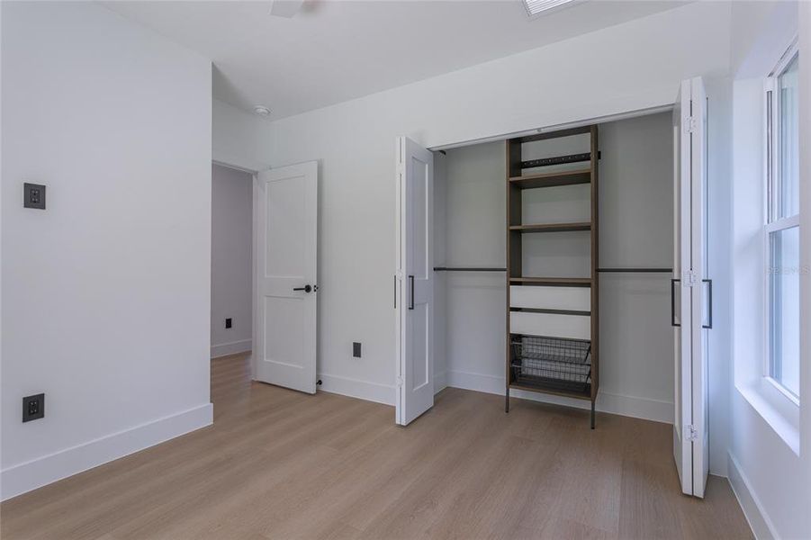 Spacious, unfurnished interior of a new home in , St. Petersburg (Image 32).