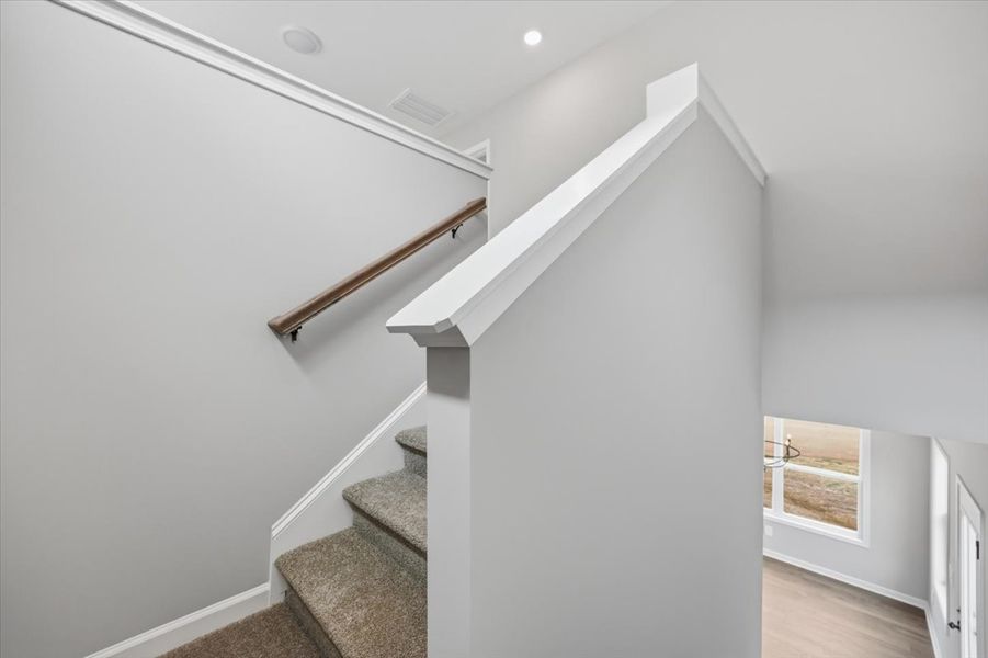 Image 24 of a home in Creekside Manor.