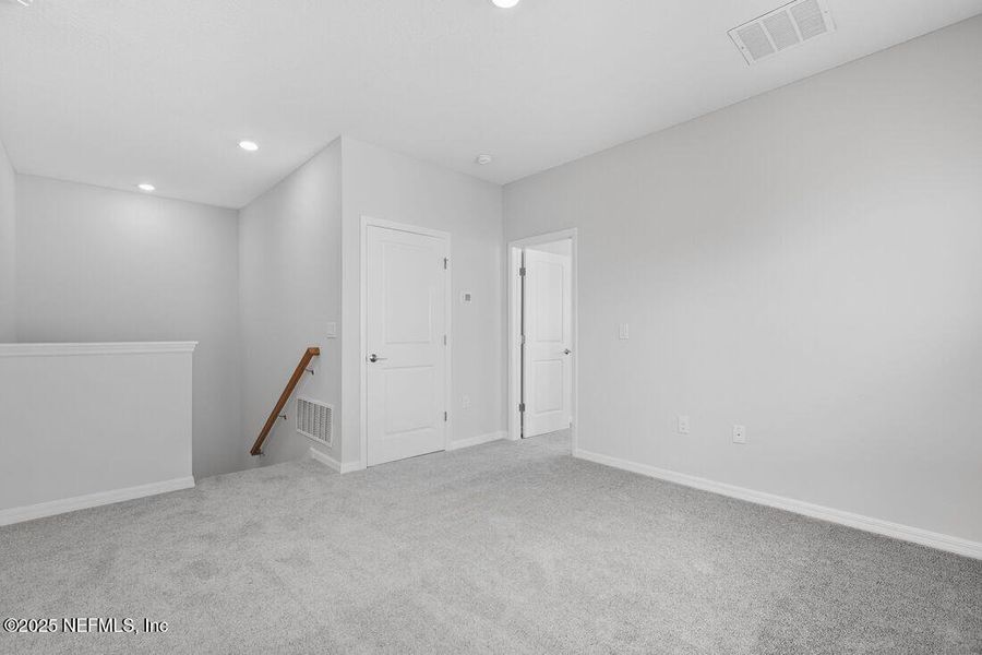 Spacious, unfurnished interior of a new home in , St. Augustine (Image 22).