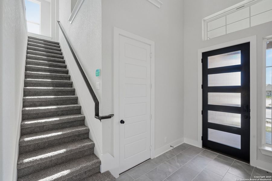 Spacious, unfurnished interior of a new home in Esperanza – New Phase Now Selling, Boerne (Image 24). Spacious, unfurnished interior of a new home in Esperanza – New Phase Now Selling, Boerne (Image 24).