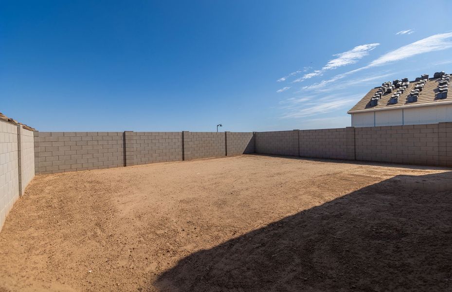 Exterior details and patio area of a home in El Rancho Santa Rosa, Maricopa (Image 4).