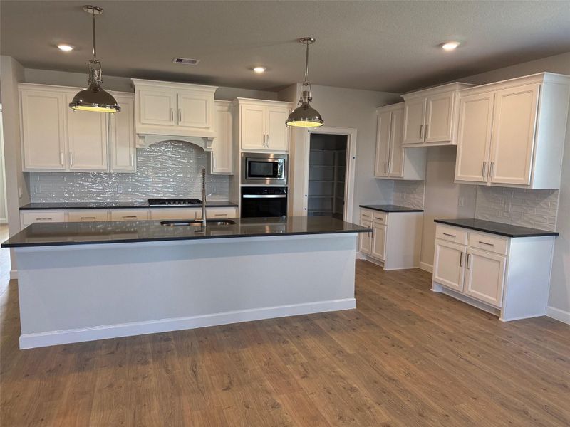 Furnished interior view inside a new home in Wellborn Settlement, College Station (Image 5).