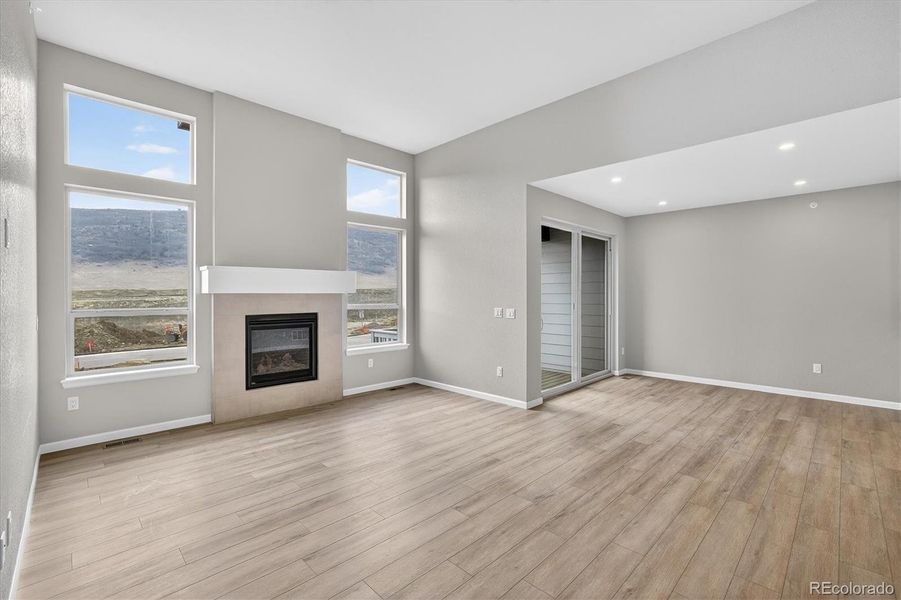 Spacious, unfurnished interior of a new home in , Littleton (Image 24).