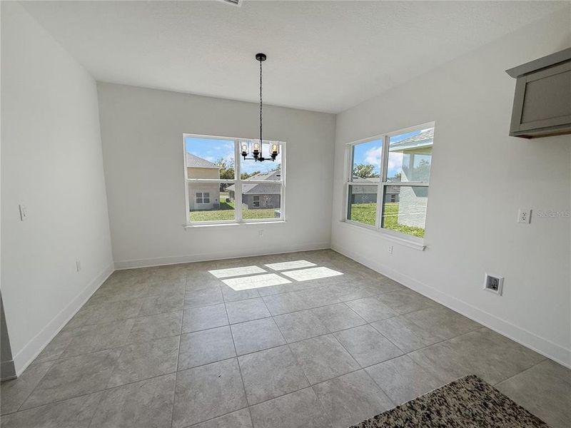 Spacious, unfurnished interior of a new home in Arbor Park, Leesburg (Image 17).