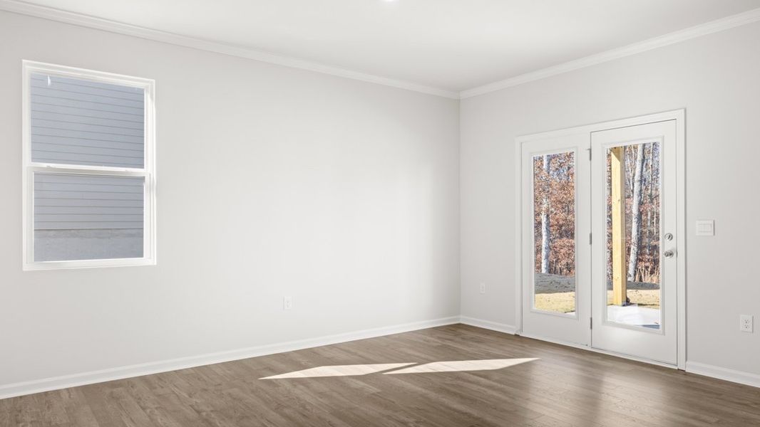 Representative unfurnished interior of a home built from the Belfort by D.R. Horton in Hamptons at Riverwood North, Dallas (Image 11).