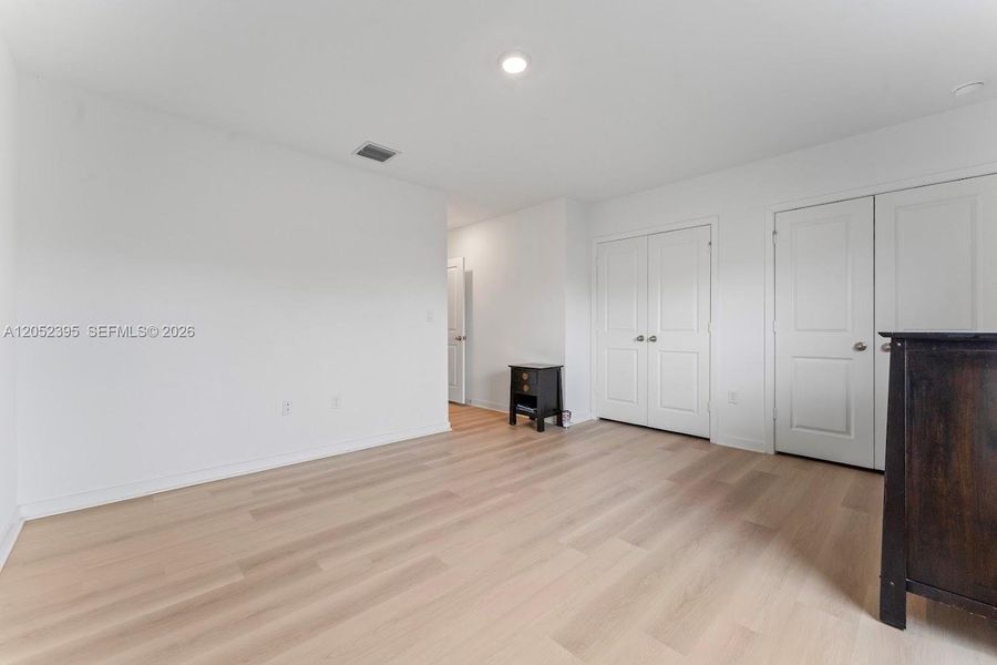 Spacious, unfurnished interior of a new home in , Pompano Beach (Image 19). Spacious, unfurnished interior of a new home in , Pompano Beach (Image 19).