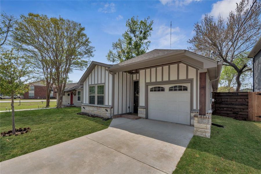 Front exterior of a new home in , Cedar Hill, TX, highlighting curb appeal (Image 16).