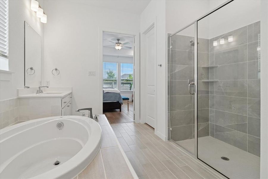 Furnished interior view inside a new home in Painted Tree - South, McKinney (Image 6). Furnished interior view inside a new home in Painted Tree - South, McKinney (Image 6).