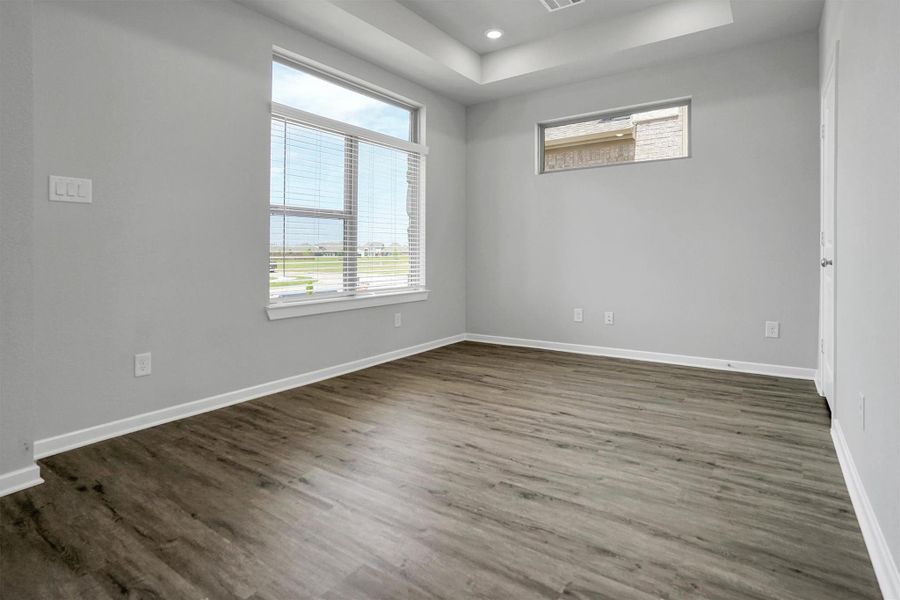 Image 8 of a home in Sunterra 50s. Image 8 of a home in Sunterra 50s.