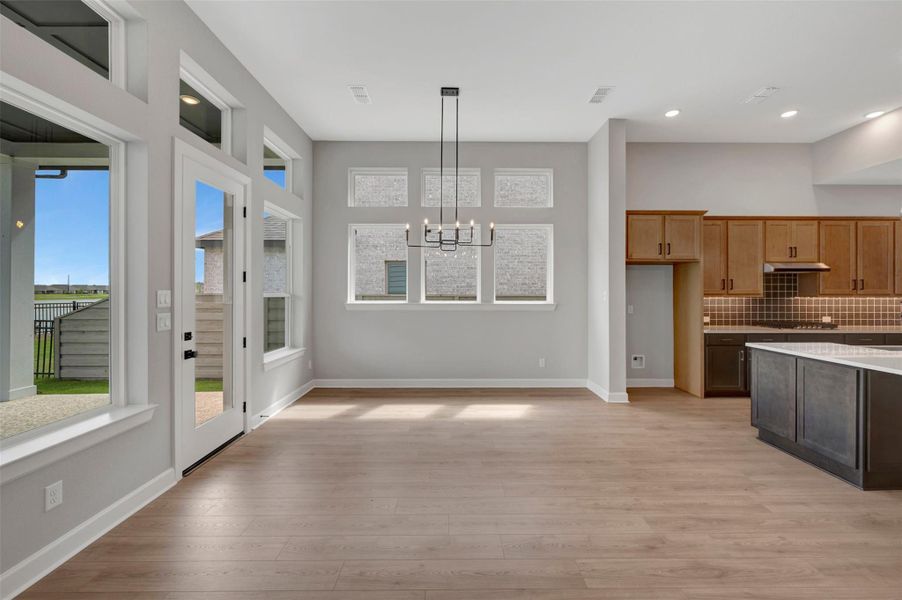 Spacious, unfurnished interior of a new home in Pomona - Reserve Collection, Manvel (Image 41).