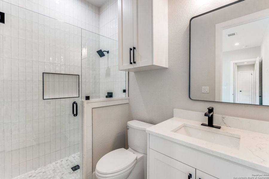 Image 22 of a home in .