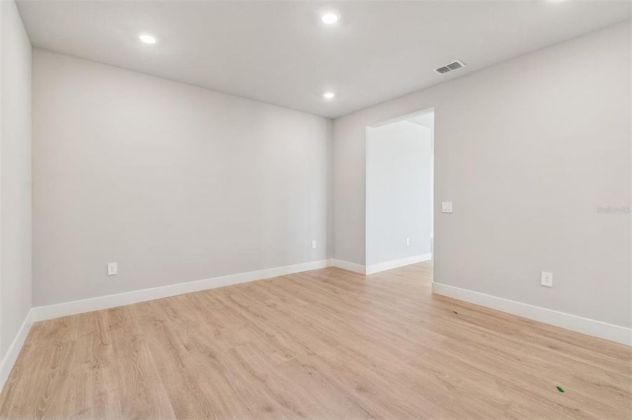 Spacious, unfurnished interior of a new home in Coasterra, Palmetto (Image 17).