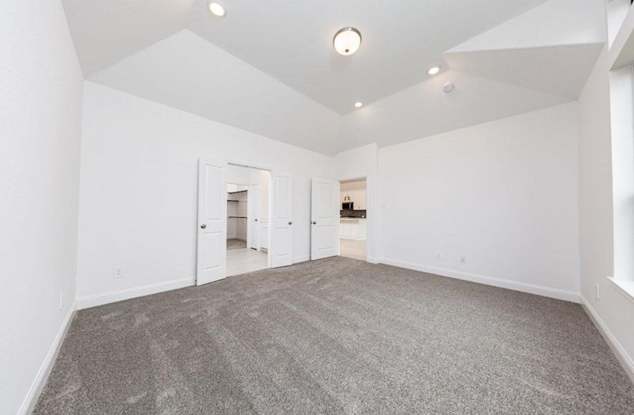 Spacious, unfurnished interior of a new home in , Missouri City (Image 6).