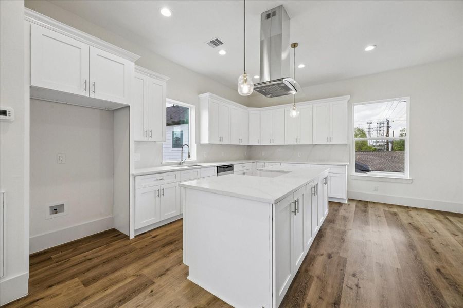 Furnished interior view inside a new home in , Houston (Image 10). Furnished interior view inside a new home in , Houston (Image 10).