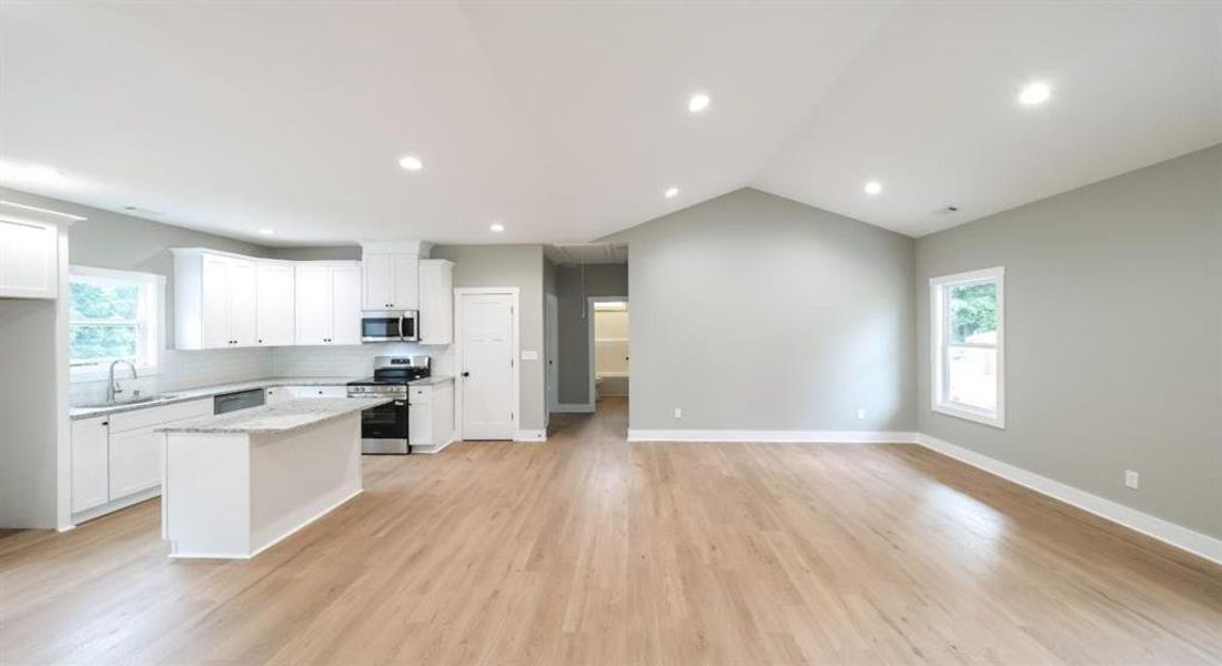 Image 38 of a home in .