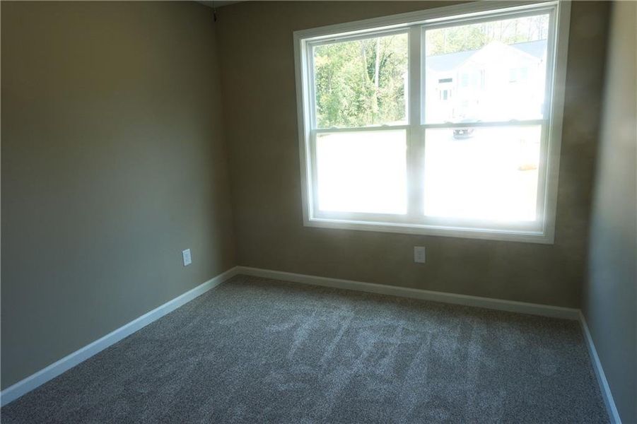 Spacious, unfurnished interior of a new home in , Gainesville (Image 10).