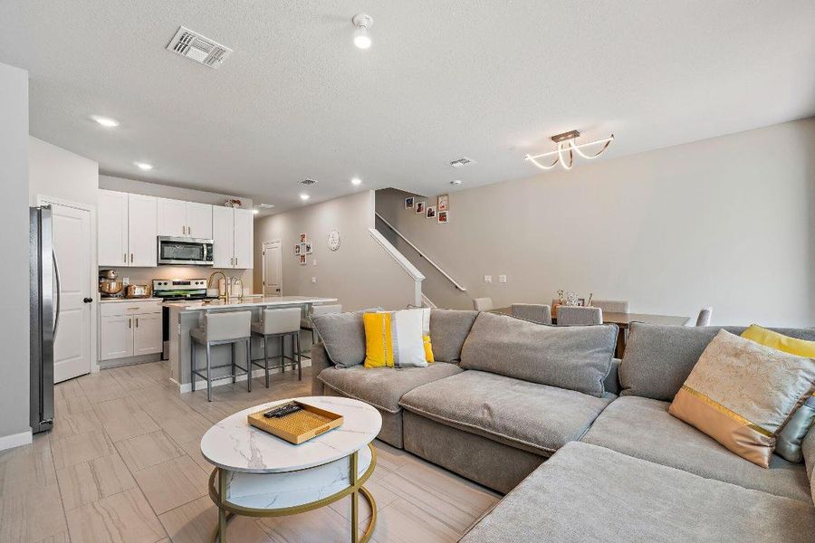 046-5611EnclaveDr-WestPalmBeach-SMALL