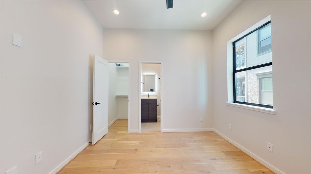 Image 19 of a home in . Image 19 of a home in .