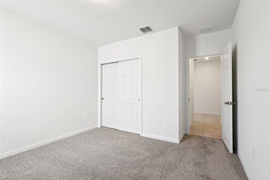 Spacious, unfurnished interior of a new home in Deer Run at Crosswinds, Davenport (Image 16).