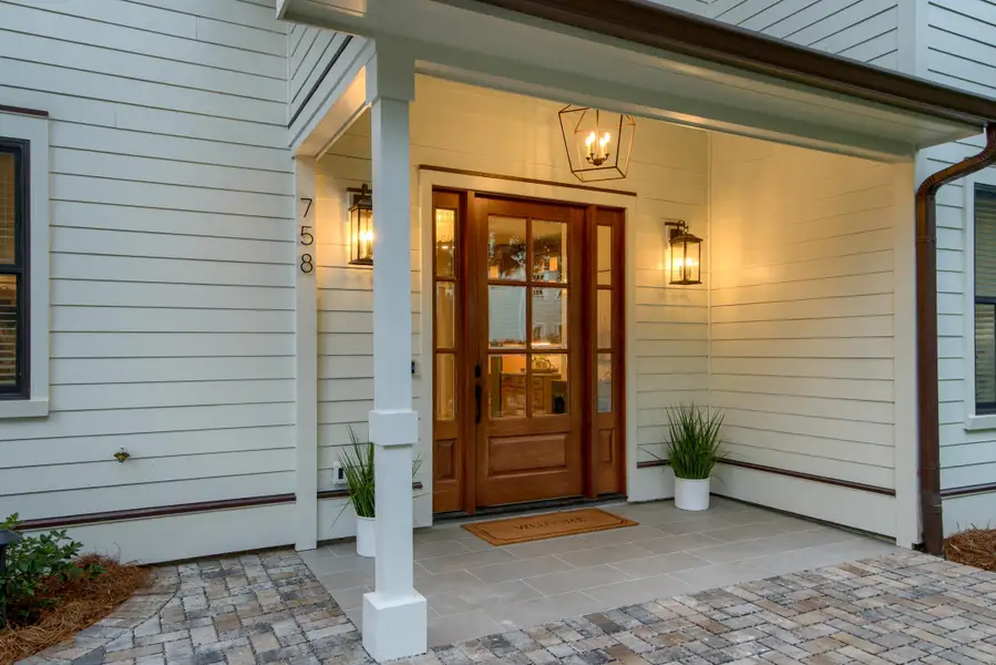 Image 73 of a home in .