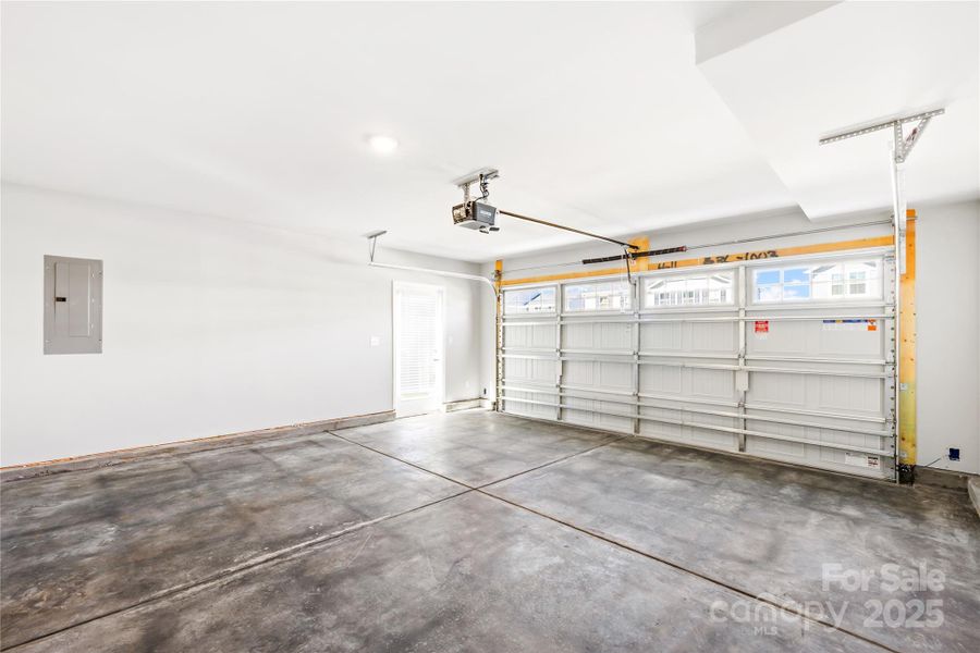 Image 31 of a home in .