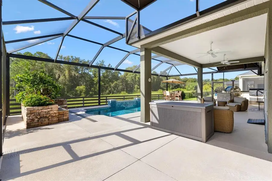 Exterior details and patio area of a home in , The Villages (Image 4).