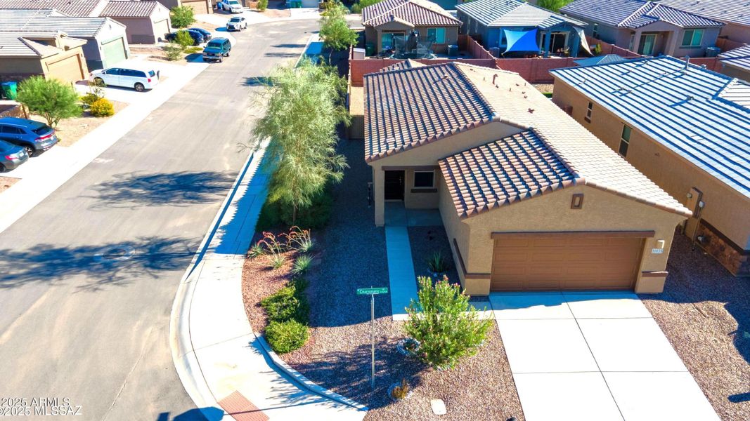 Front 2 sky Front 2 sky