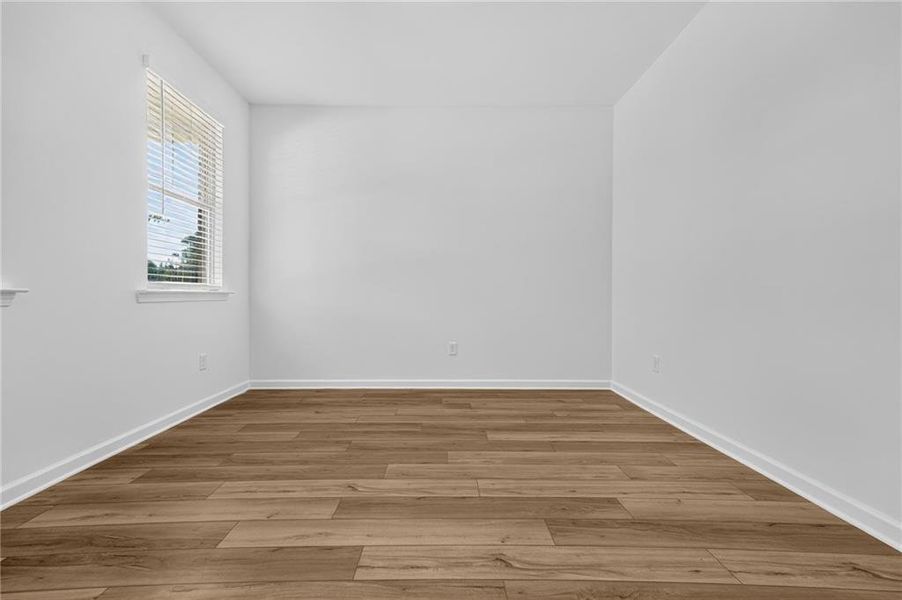 Spacious, unfurnished interior of a new home in Apalachee Hills, Bethlehem (Image 23).