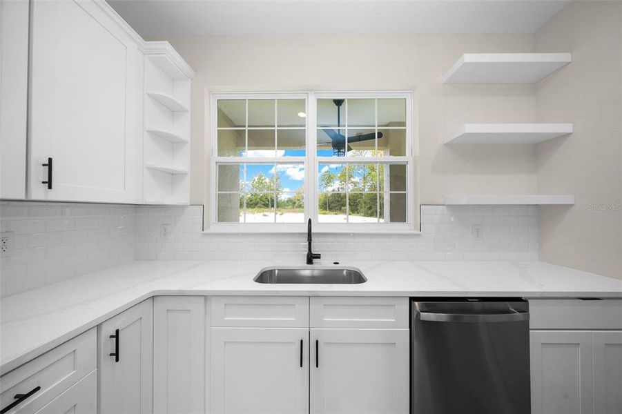 Furnished interior view inside a new home in , Dunnellon (Image 13).