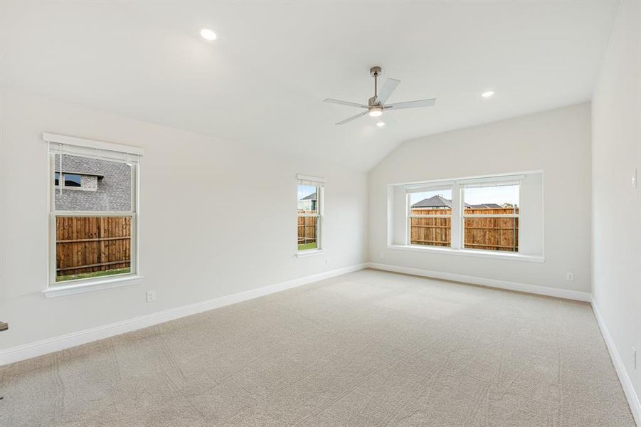 Spacious, unfurnished interior of a new home in ArrowBrooke Classic 50, Aubrey (Image 17).