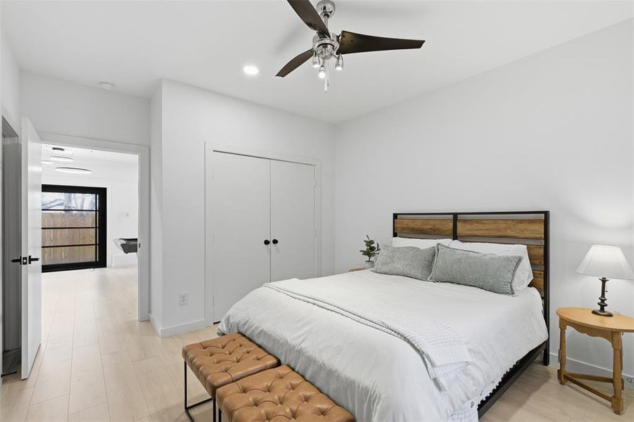 Furnished interior view inside a new home in , Dallas (Image 25).