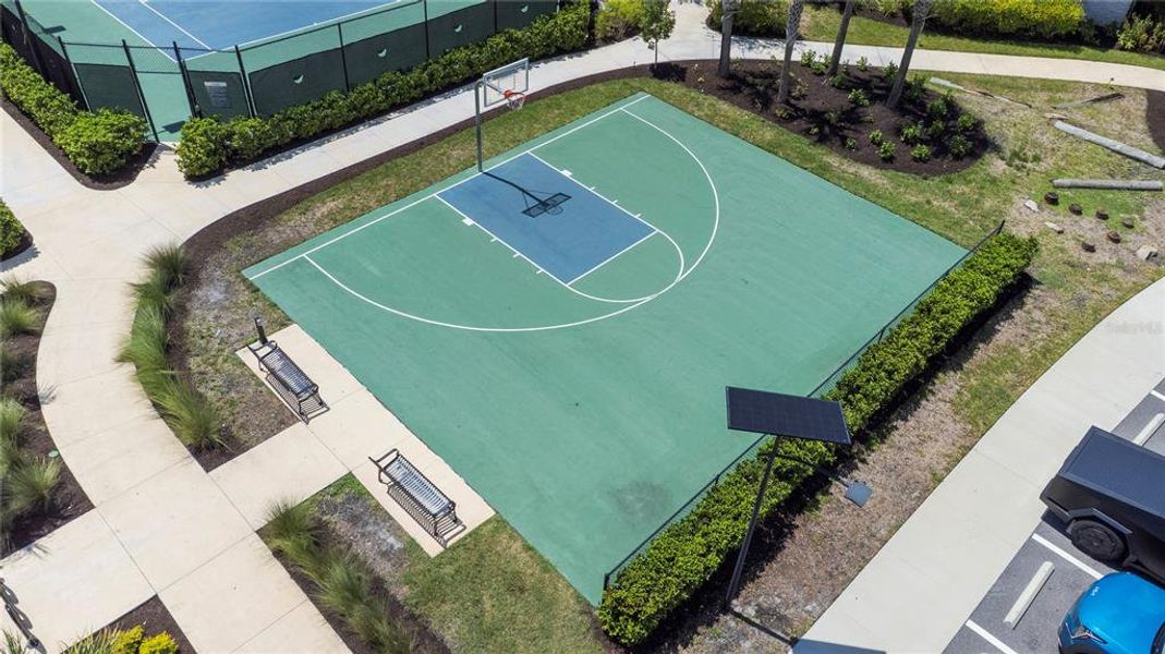 Community amenities in , Wesley Chapel (Image 40).