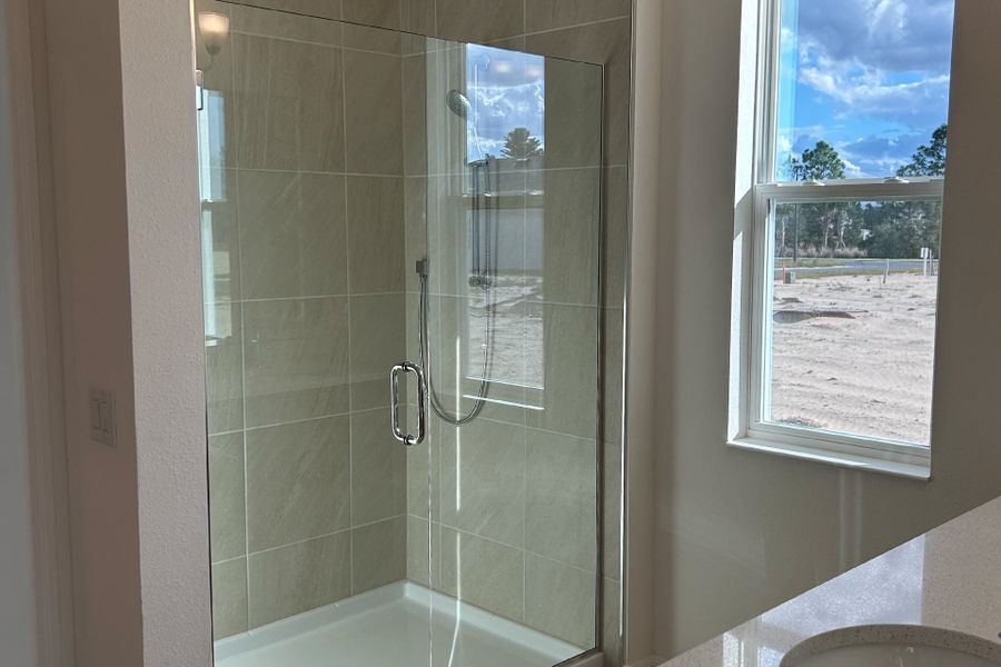 Luxurious Primary Bathroom in Central Florida Home