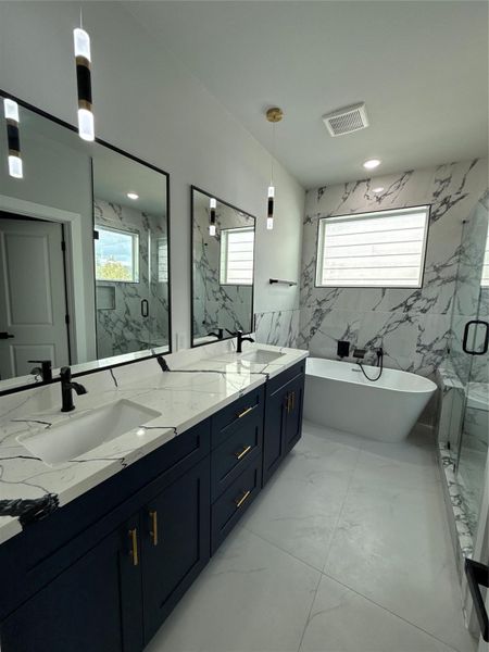 Furnished interior view inside a new home in , Houston (Image 12).