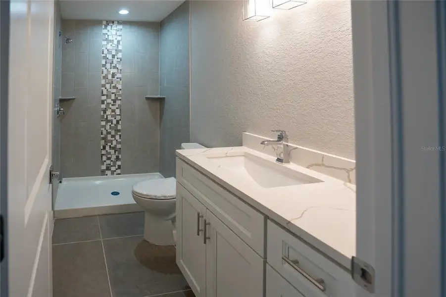 Furnished interior view inside a new home in , Punta Gorda (Image 7). Furnished interior view inside a new home in , Punta Gorda (Image 7).