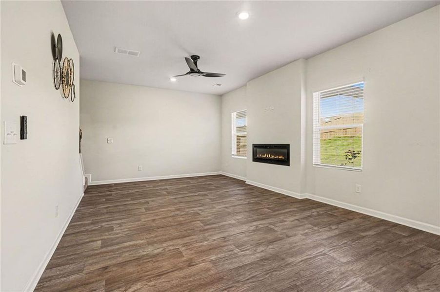 Spacious, unfurnished interior of a new home in , Covington (Image 23).