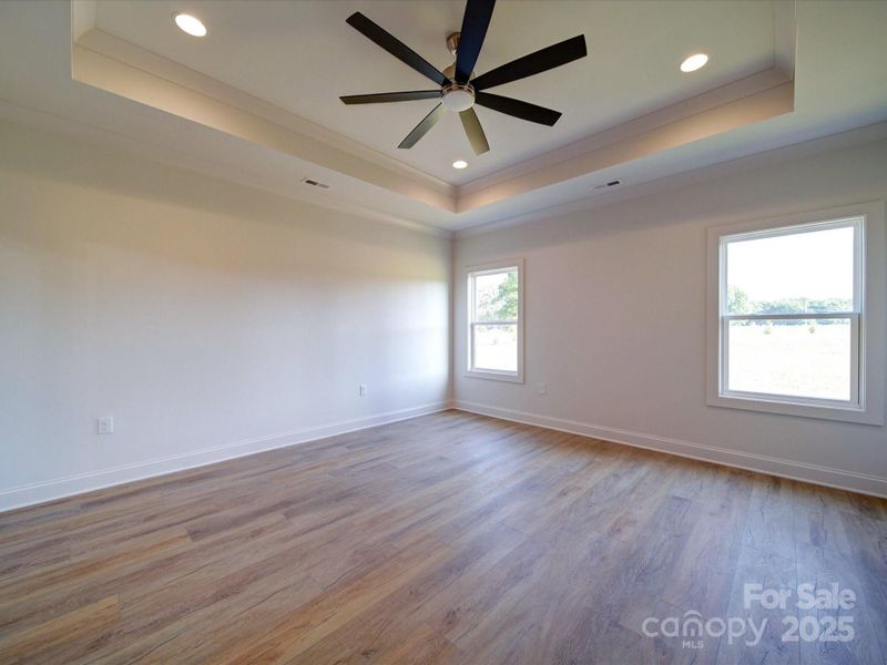 Spacious, unfurnished interior of a new home in , Monroe (Image 17).
