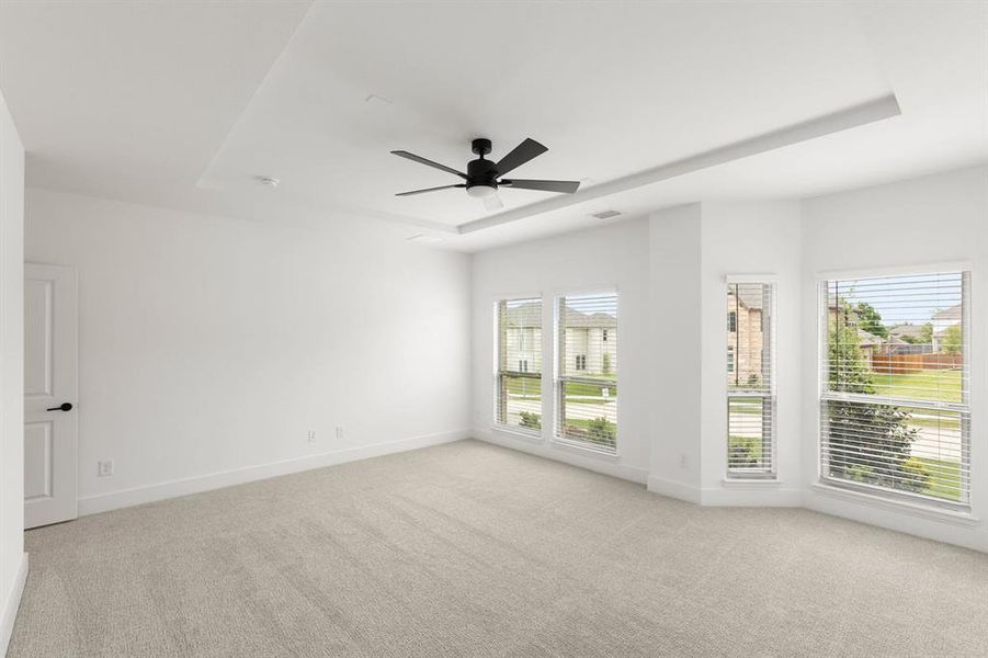 413 Newpark-Primary Suite-2