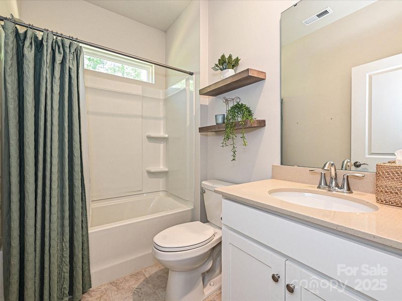 Main Level Bathroom Main Level Bathroom