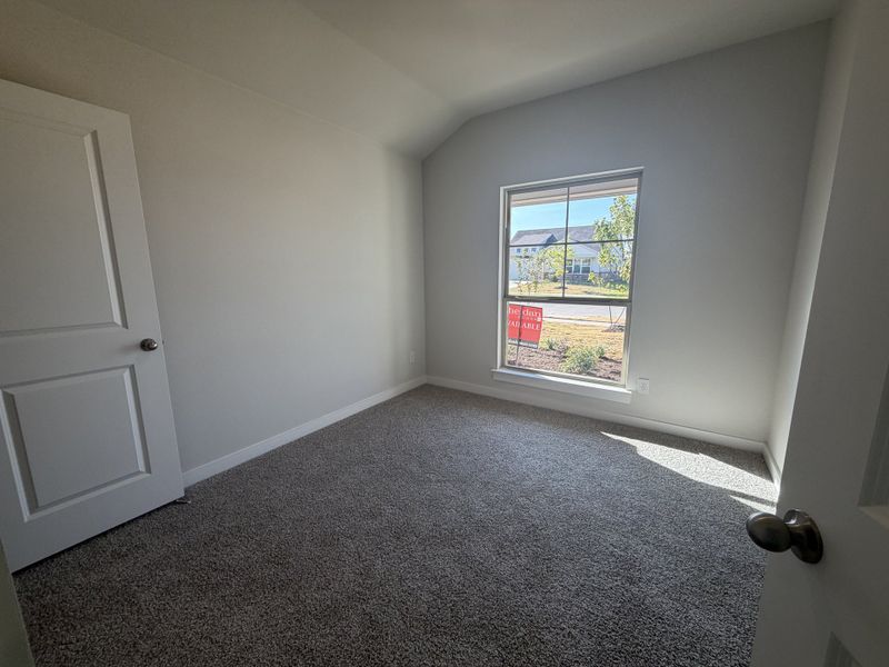 Spacious, unfurnished interior of a new home in Craftsman's Corner, Cleburne (Image 8).
